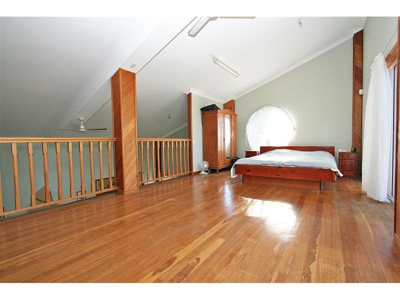 27 Columbine Way, Gaven QLD 4211