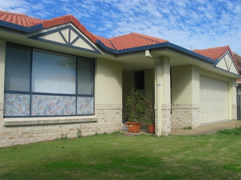 12 Princeton Street, Oxenford QLD 4210