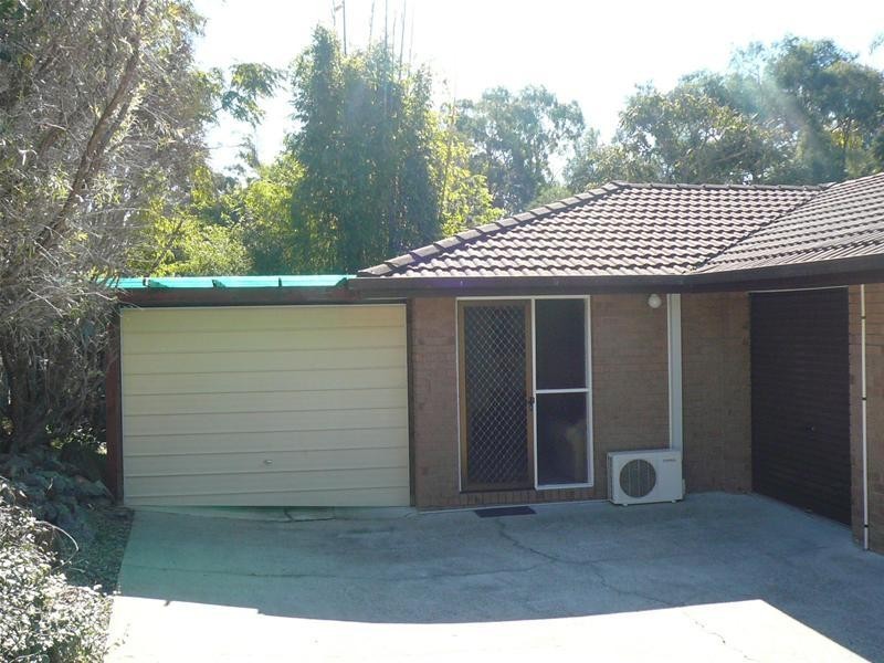2/12 Wirth Terrace, Highland Park QLD 4211
