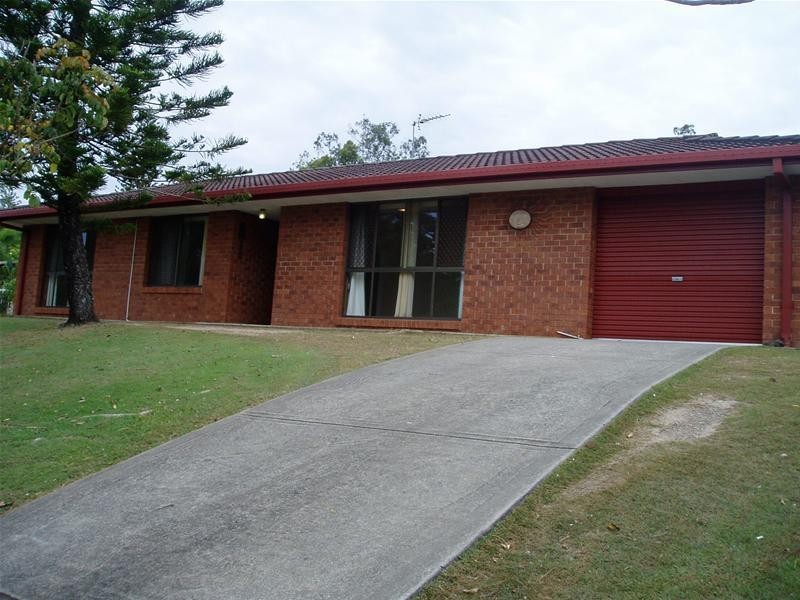 22 Balfour Crescent, Highland Park QLD 4211