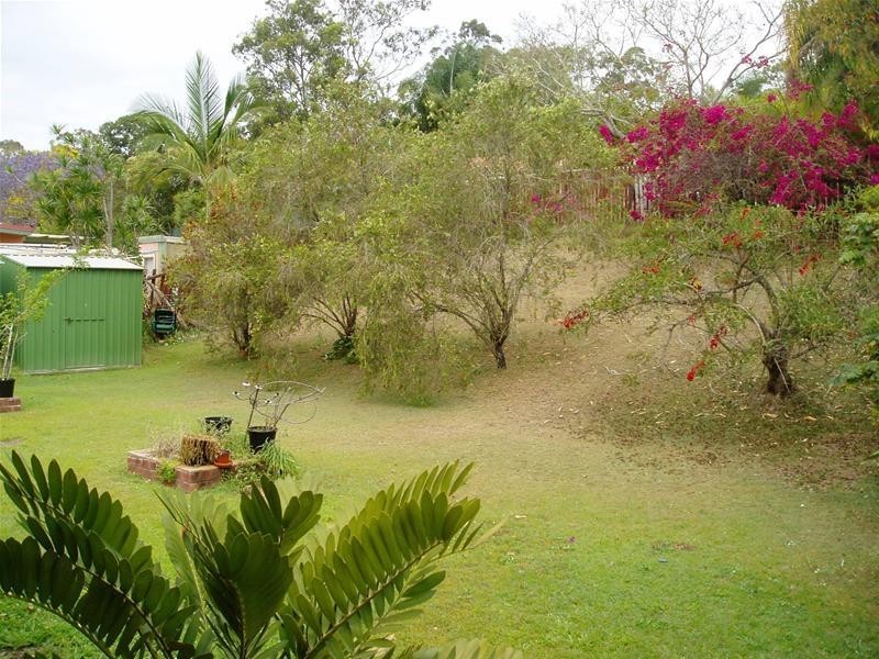 22 Balfour Crescent, Highland Park QLD 4211