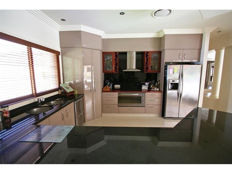 81 Lawnhill Drive, Nerang QLD 4211