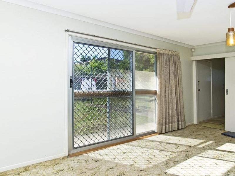 24 Nerang-Broadbeach Road, Nerang QLD 4211