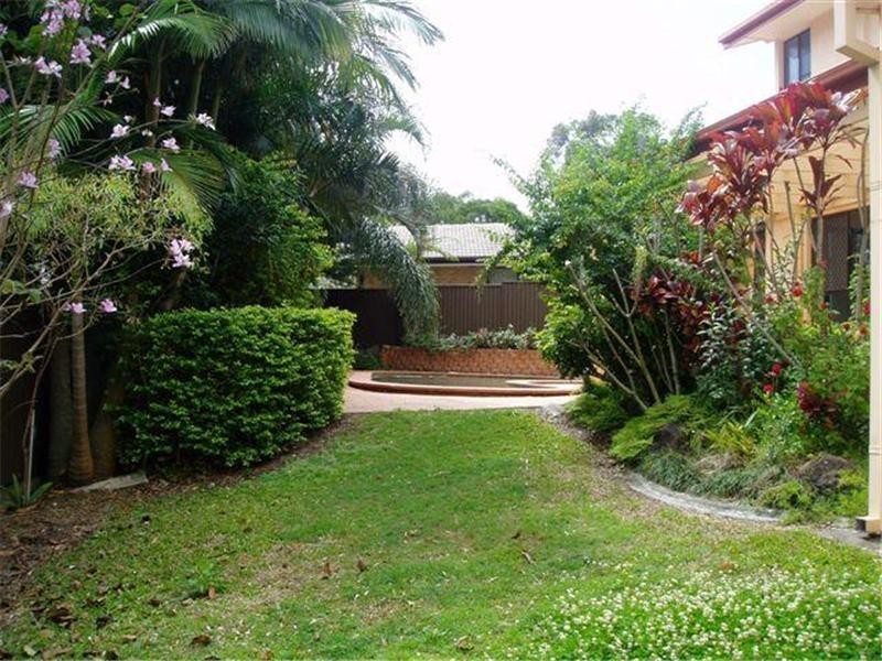 4 Uki Place, Ashmore QLD 4214