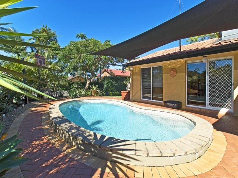 7 Marlborough Court, Ashmore QLD 4214