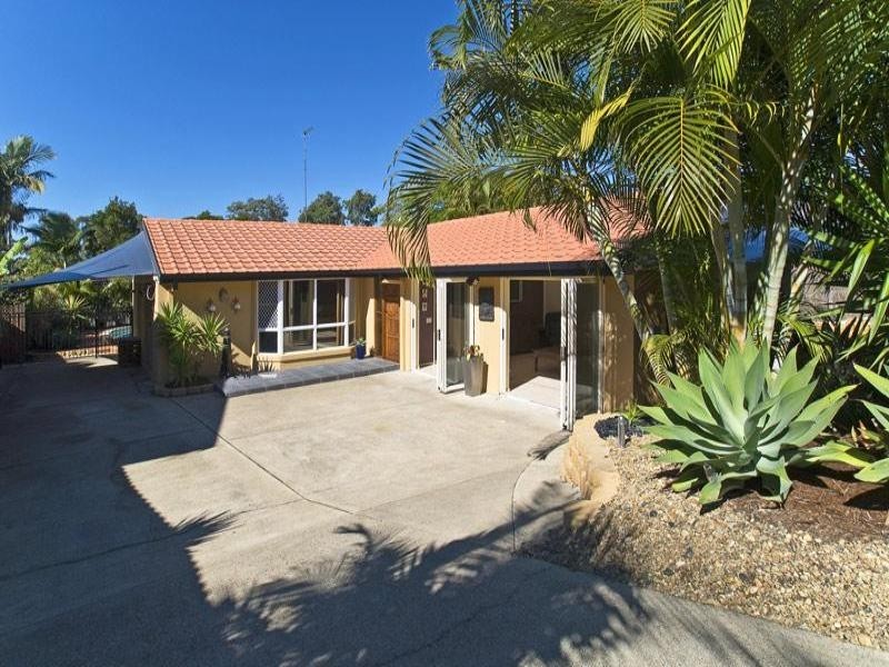 7 Marlborough Court, Ashmore QLD 4214