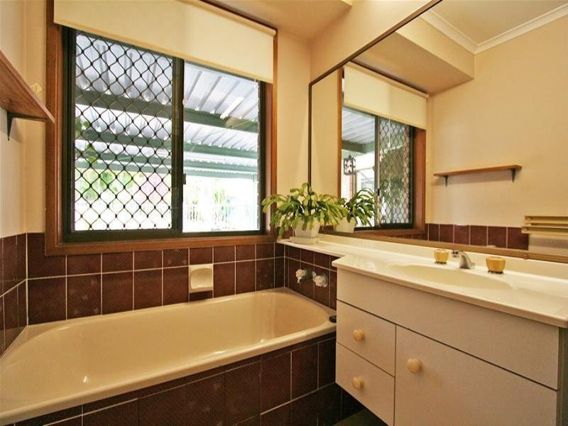 54 Bosun Parade, Ashmore QLD 4214