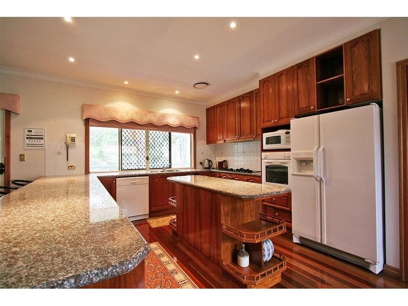 20 Warrego Way, Helensvale QLD 4212