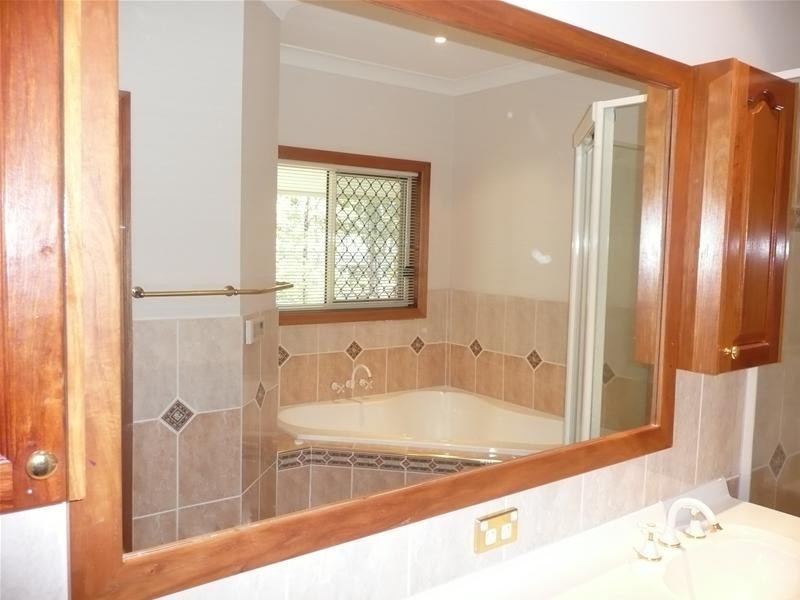 20 Warrego Way, Helensvale QLD 4212