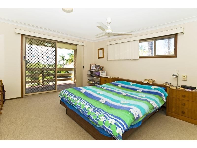 4 Jindabyne Court, Highland Park QLD 4211