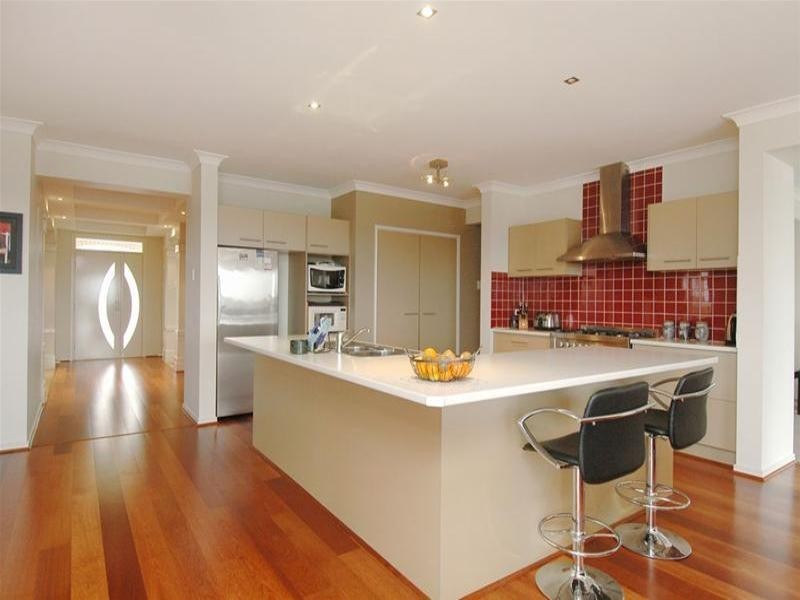 17 Denise Drive, Upper Coomera QLD 4209