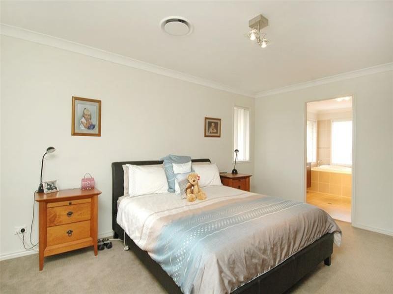 17 Denise Drive, Upper Coomera QLD 4209
