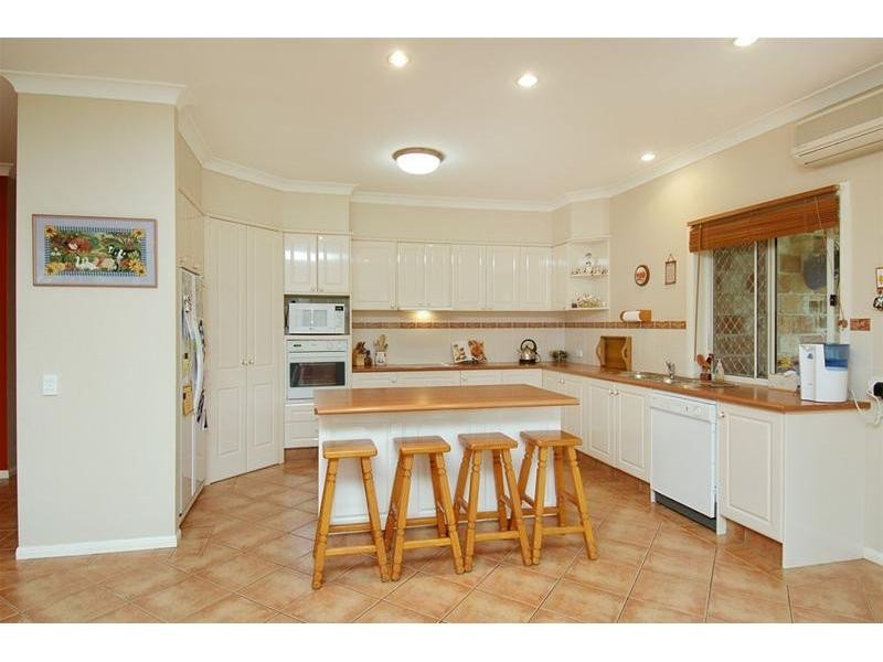 14 Newlands Court, Mount Nathan QLD 4211