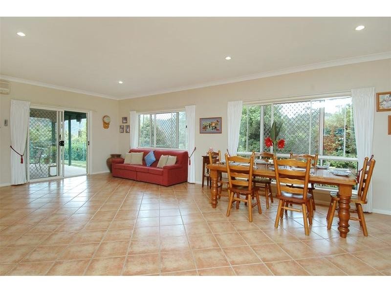 14 Newlands Court, Mount Nathan QLD 4211