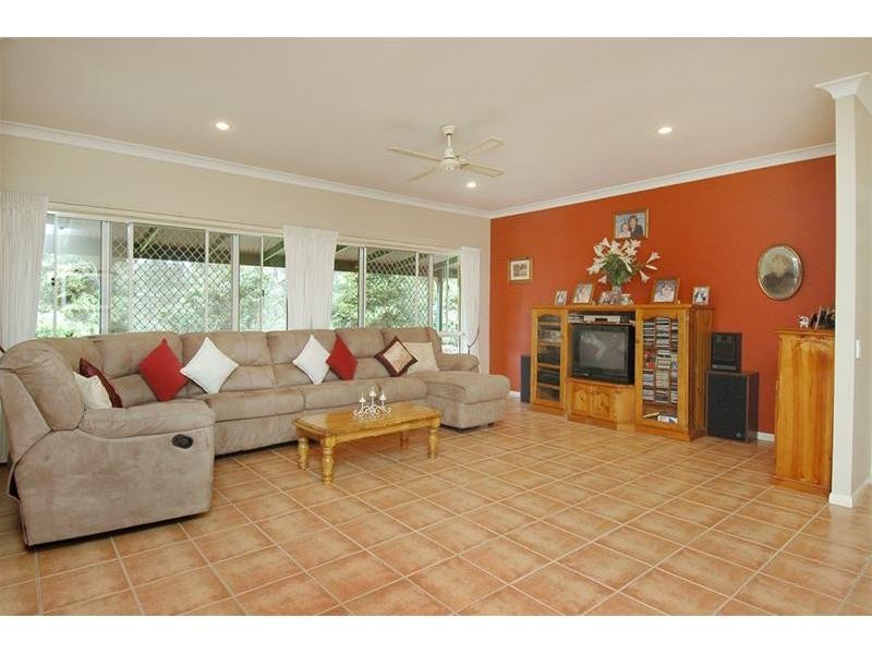 14 Newlands Court, Mount Nathan QLD 4211