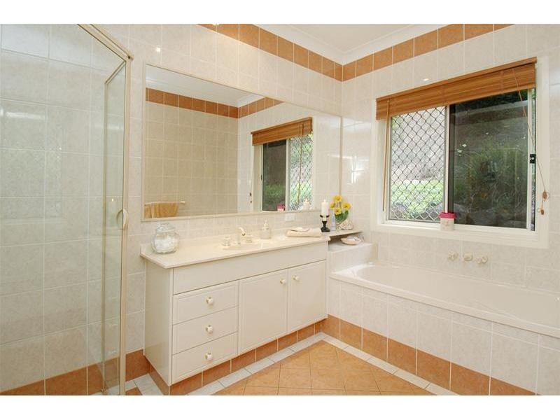 14 Newlands Court, Mount Nathan QLD 4211