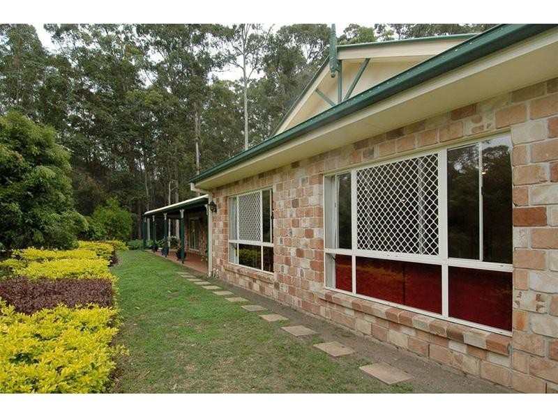 14 Newlands Court, Mount Nathan QLD 4211