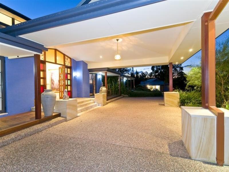 63 Bonogin Road, Mudgeeraba QLD 4213