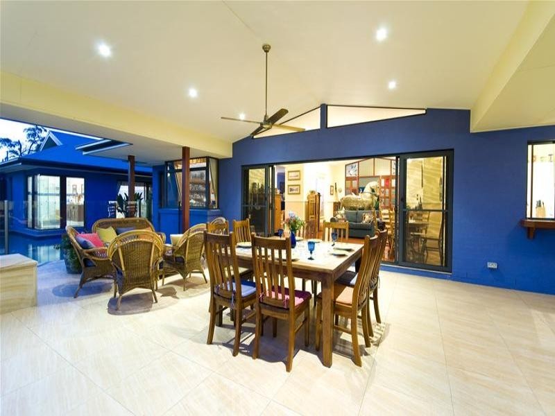 63 Bonogin Road, Mudgeeraba QLD 4213