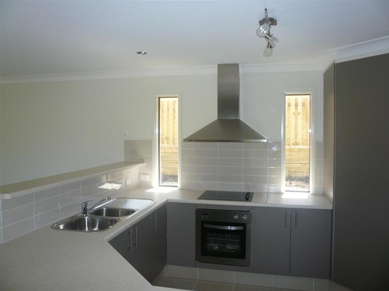 9 Swagman Road, Gilston QLD 4211