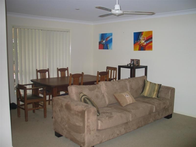 5 Fitzgerald Close, Maudsland QLD 4210