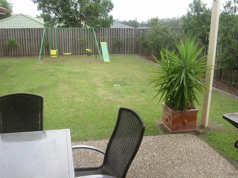 5 Fitzgerald Close, Maudsland QLD 4210