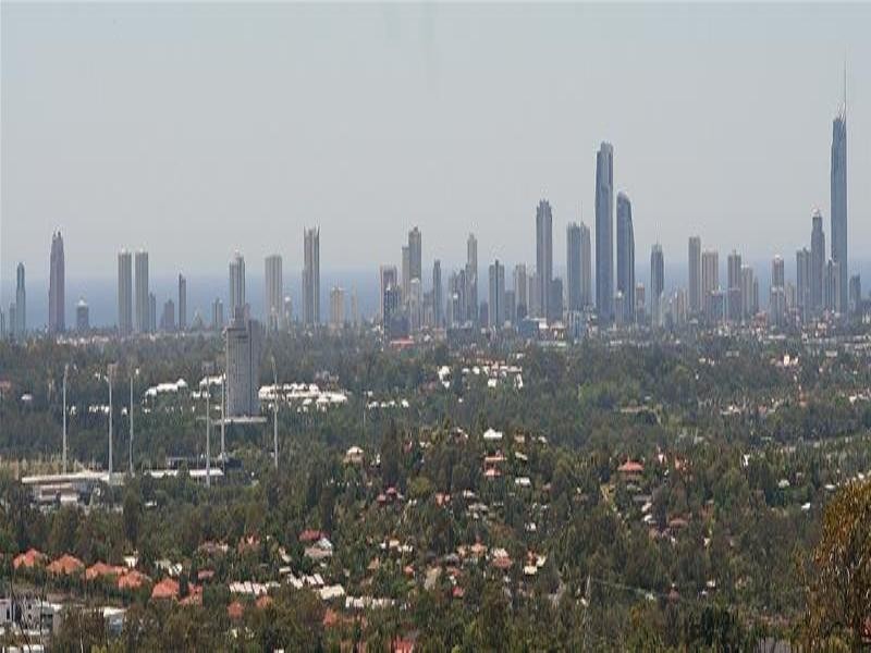 1 Galleria Court, Highland Park QLD 4211