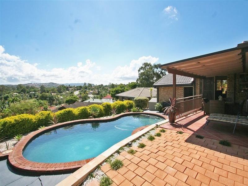12 Quartz Place, Carrara QLD 4211