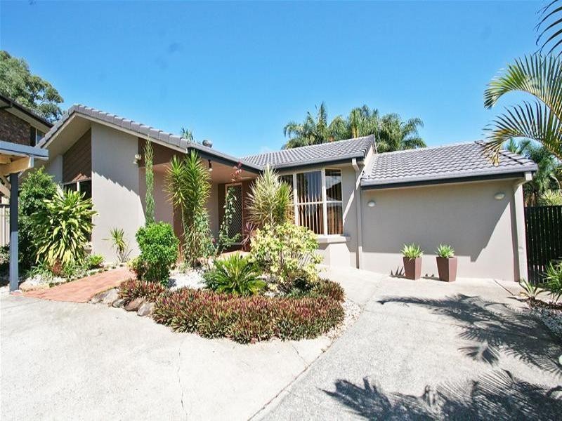 12 Quartz Place, Carrara QLD 4211