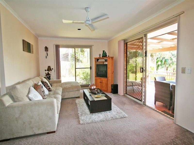 12 Quartz Place, Carrara QLD 4211