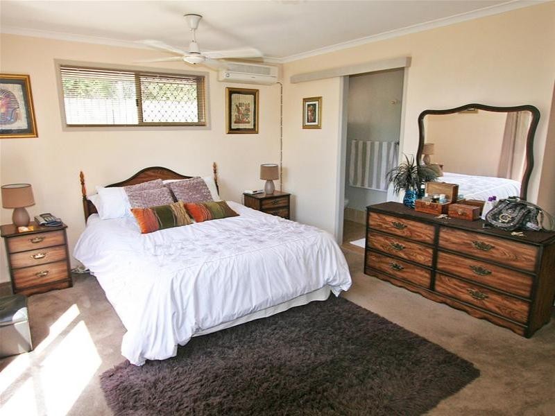 12 Quartz Place, Carrara QLD 4211