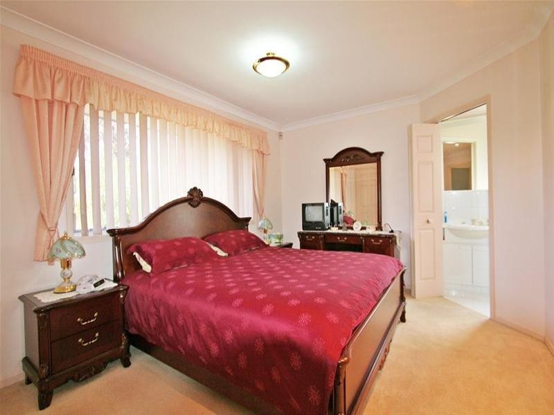 51 Quigan Terrace, Highland Park QLD 4211