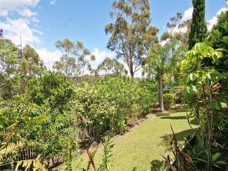 51 Quigan Terrace, Highland Park QLD 4211