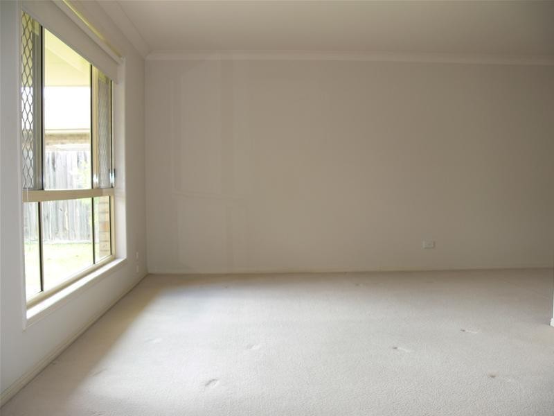 15 Riverpark Drive, Nerang QLD 4211