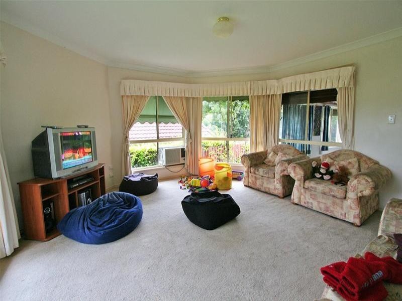 12 Mona Court, Oxenford QLD 4210