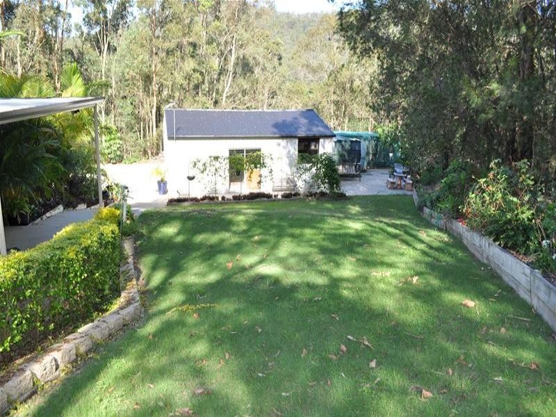 5 Burley Griffin Drive, Maudsland QLD 4210