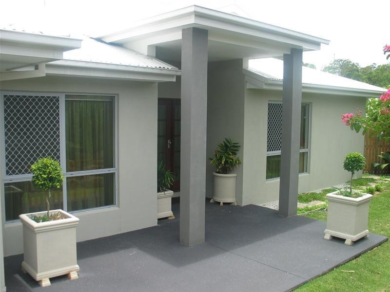 4 Hallmark Court, Ashmore QLD 4214