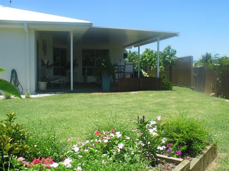 4 Hallmark Court, Ashmore QLD 4214