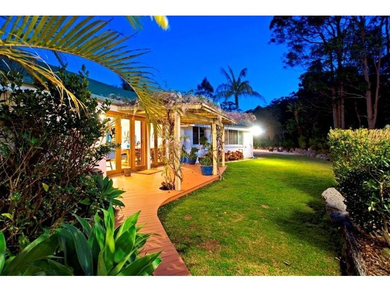 39 North Road, Lower Beechmont QLD 4211