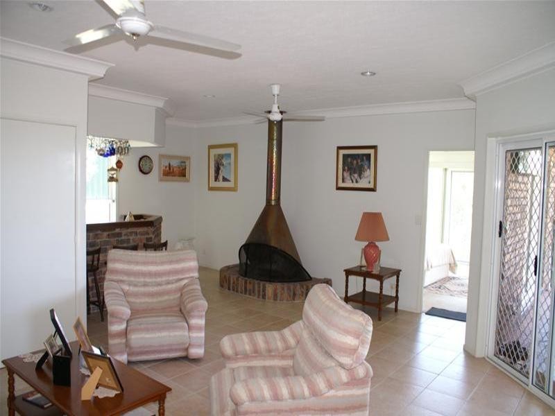 33 Grosvenor Court, Mudgeeraba QLD 4213