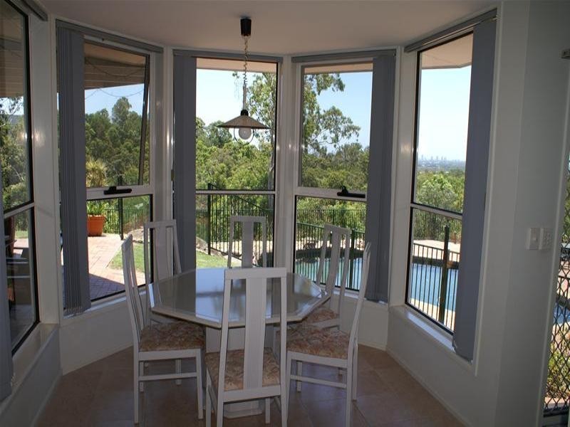 33 Grosvenor Court, Mudgeeraba QLD 4213