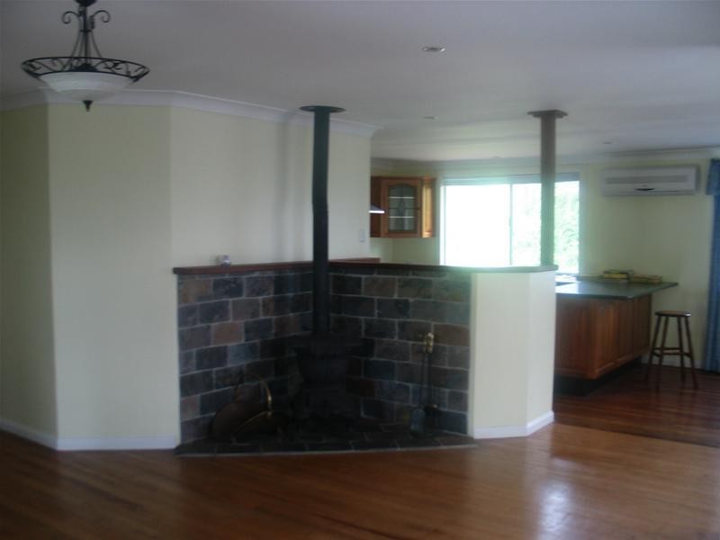 16 Elimbah Court, Lower Beechmont QLD 4211