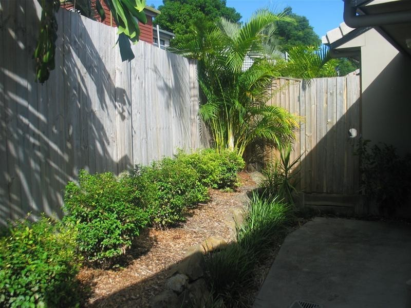 8/15 Ancona Street, Carrara QLD 4211