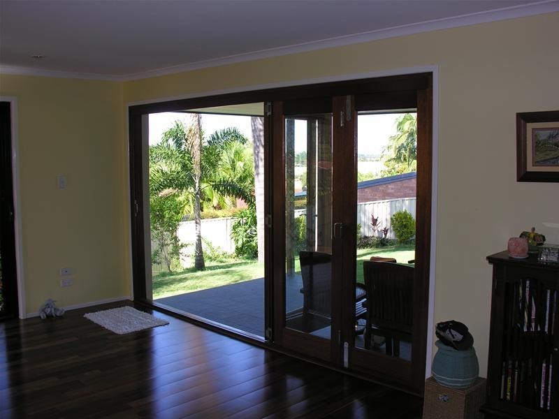 6 Willcox Court, Highland Park QLD 4211