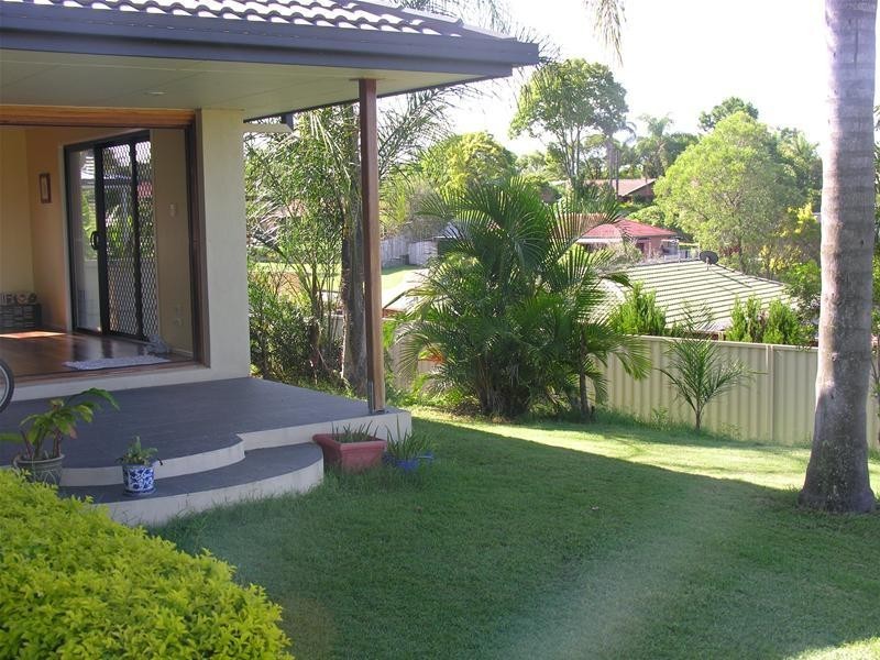 6 Willcox Court, Highland Park QLD 4211