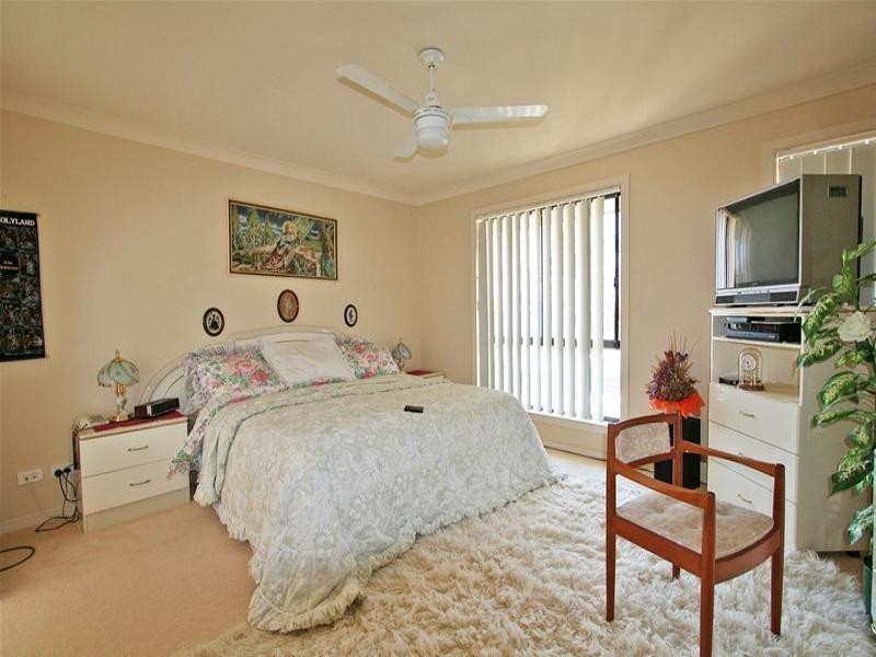 7 Van Brugge Court, Highland Park QLD 4211