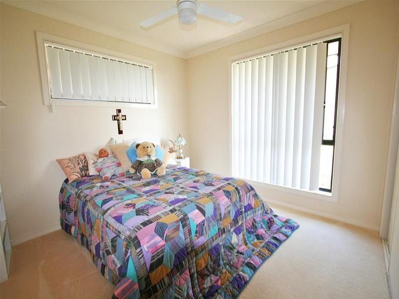 7 Van Brugge Court, Highland Park QLD 4211