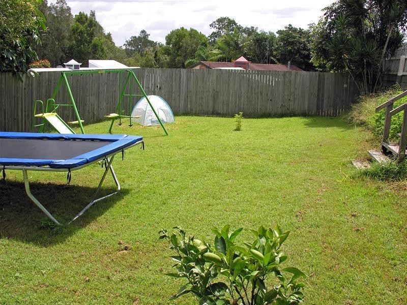 6 Edelsten Court, Carrara QLD 4211