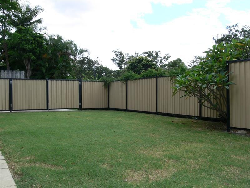 10 Orlando Court, Highland Park QLD 4211