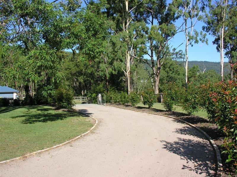 2 King Parrot Close, Boyland QLD 4275